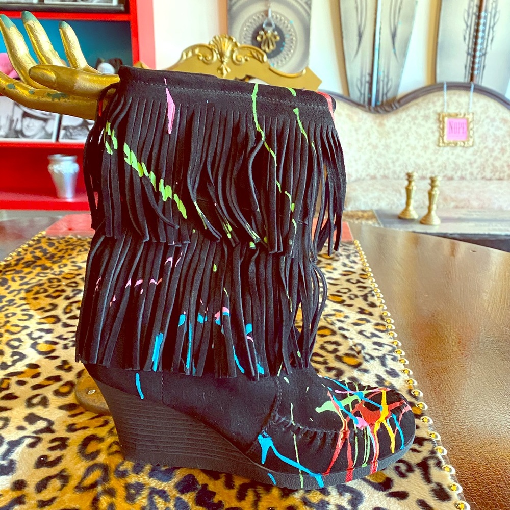Minnetonka Suede Fringe Hand Painted Black Boots